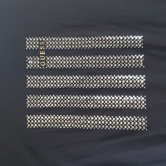 Top - Picture 2 of 3